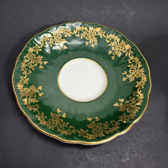 Cottage Garden Windsor Tea Cup & Saucer-Green – Aynsley Aynsley Tea Cup & Saucer  Bone China Green Floral 2917 Made In  England